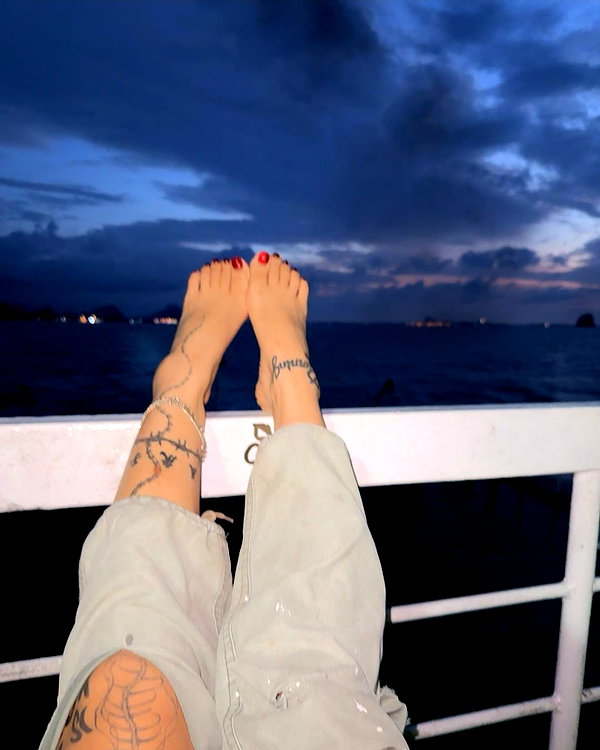 darkstar_mia instagram image archive image