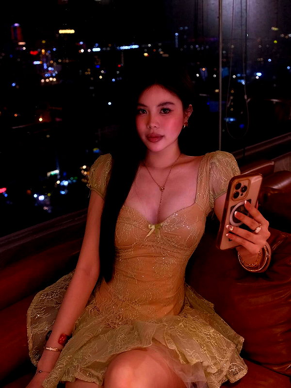 lyhythuedoxinh instagram image archive image