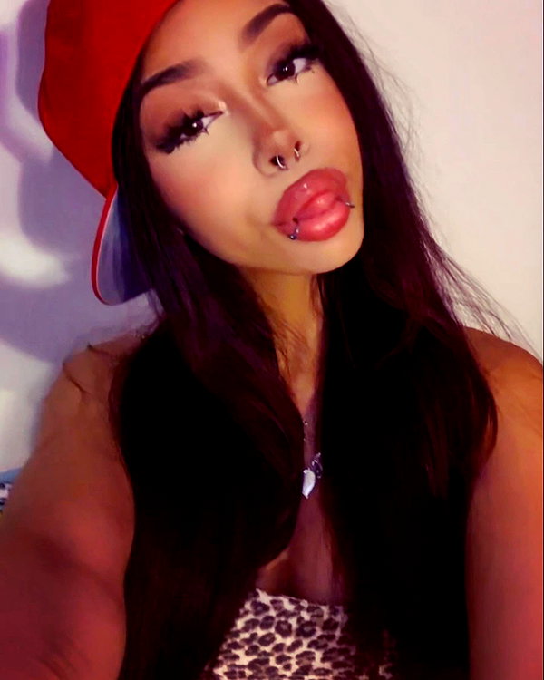 twodollie instagram image archive image