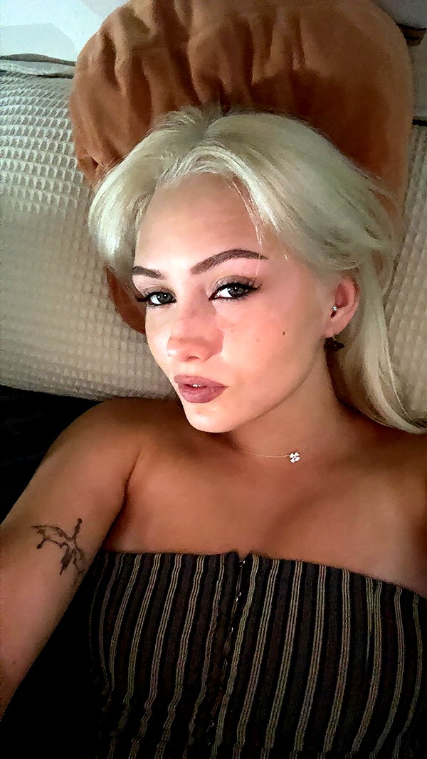 jaroslava_klavir instagram image archive image