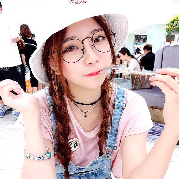 erokochiba instagram image archive image