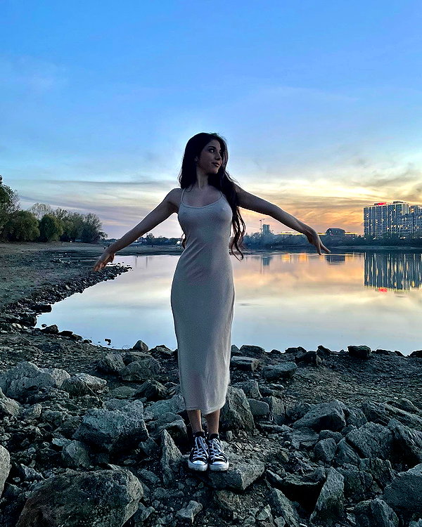owlydiaa instagram image archive image