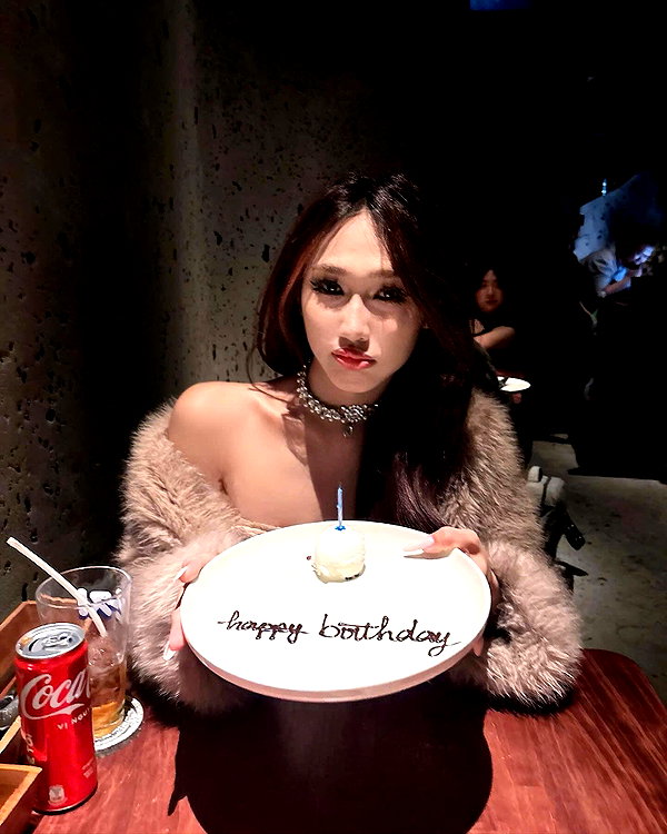 lyhythuedoxinh instagram image archive image