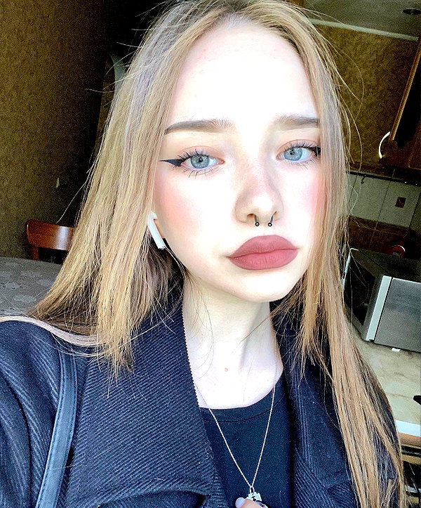 vslunz instagram image archive image