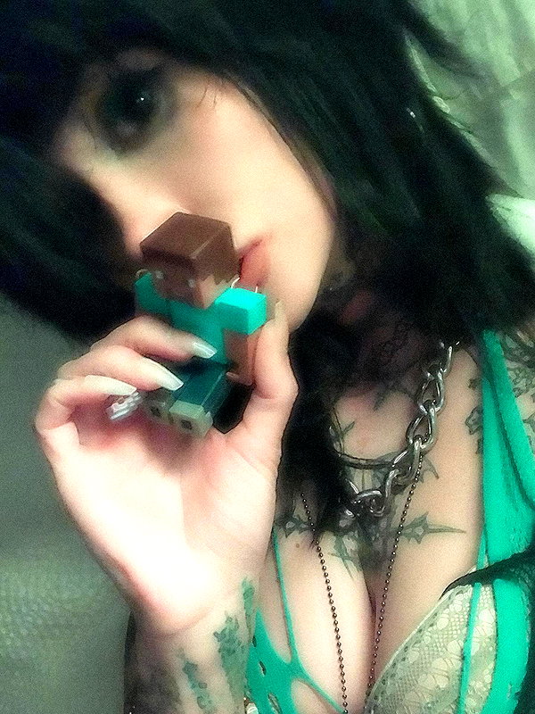 zommmbri instagram image archive image