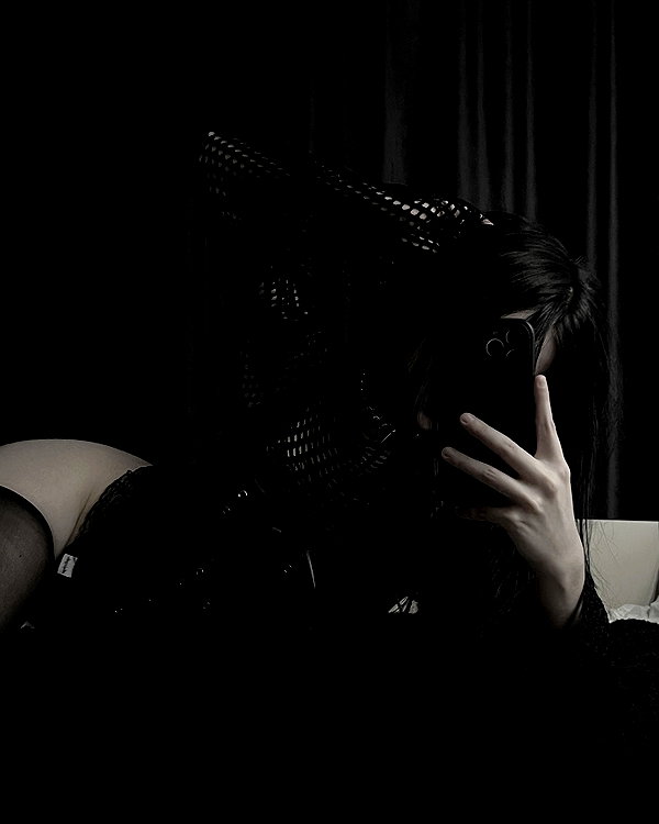 glowmoonshorty instagram image archive image