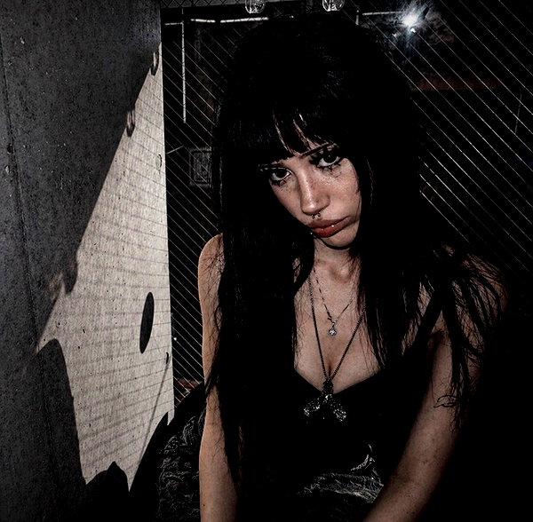 s3liqx instagram image archive image