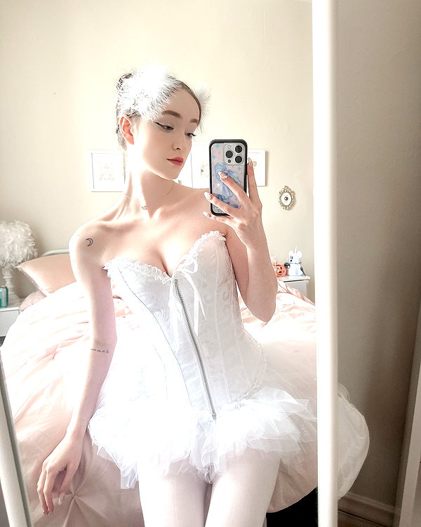 1uvgabi instagram image archive image