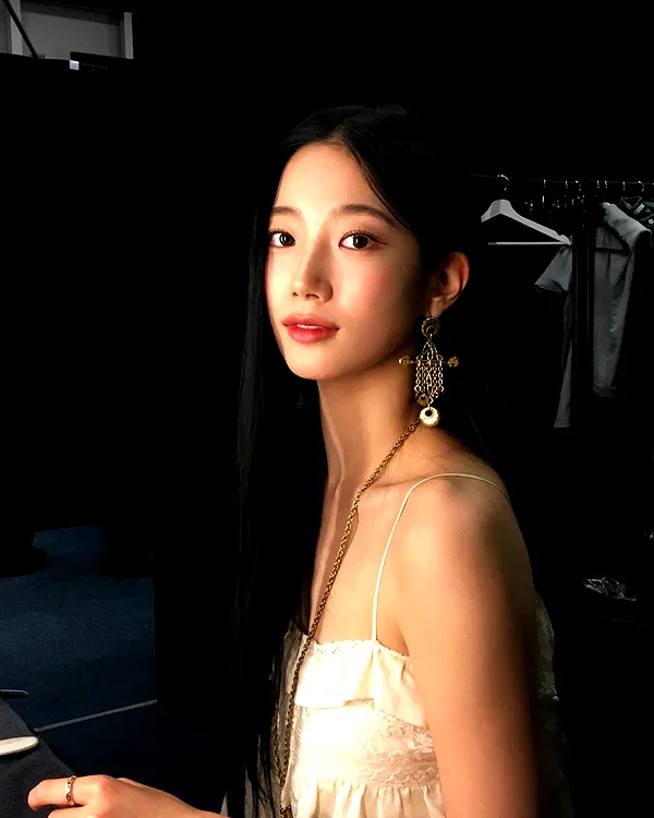 zuhazana instagram image archive image