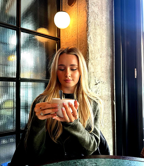 lilih instagram image archive image
