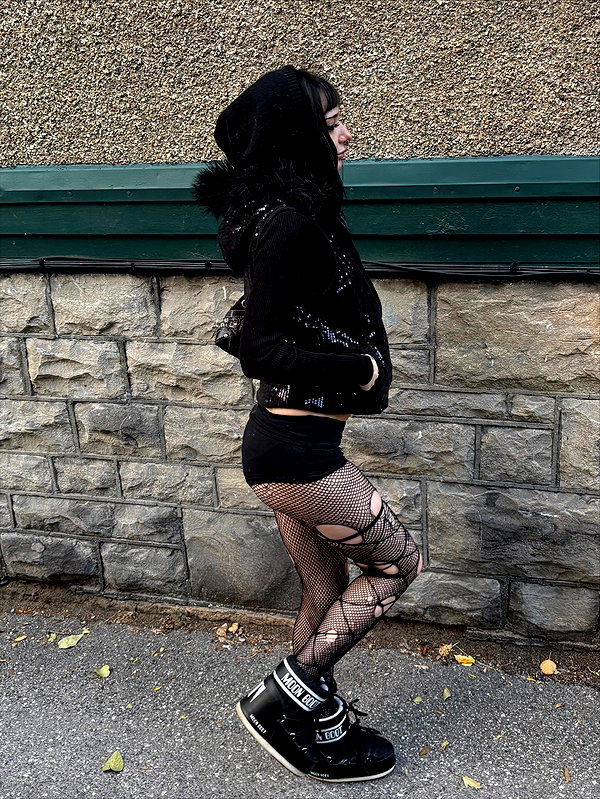 kaitfuckinglyn instagram image archive image