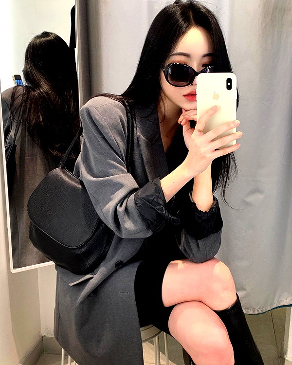 daxbin instagram image archive image