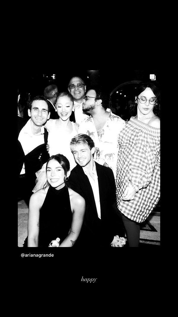 arianagrande instagram image archive image