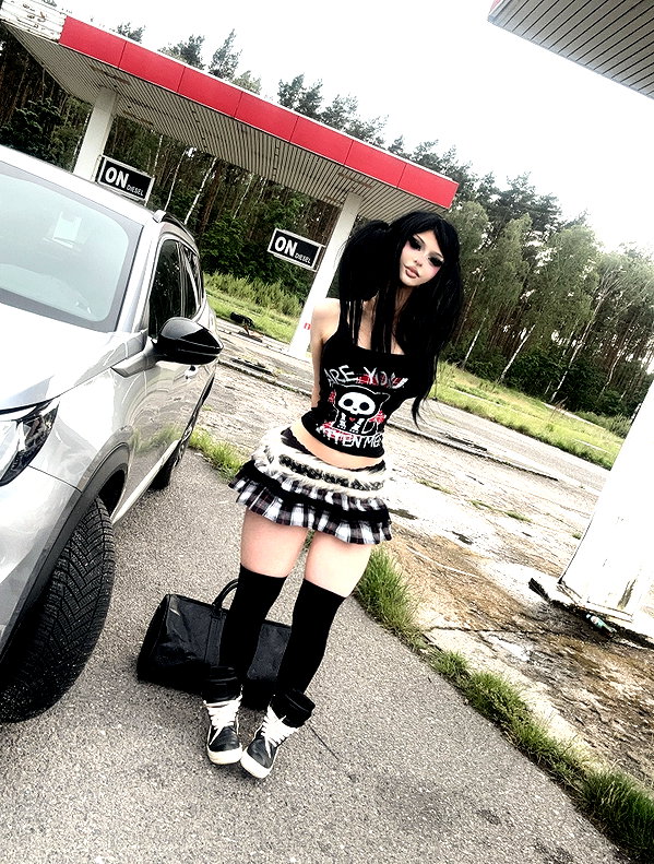 akasukye instagram image archive image