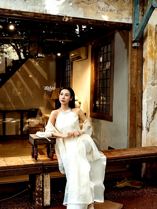 lyhythuedoxinh instagram image archive image