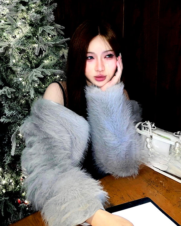 lyhythuedoxinh instagram image archive image