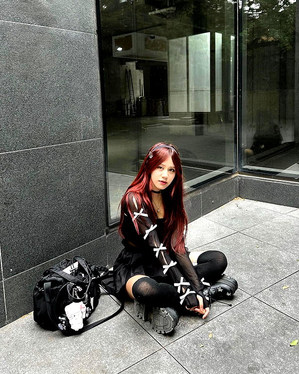 is2tian instagram image archive image