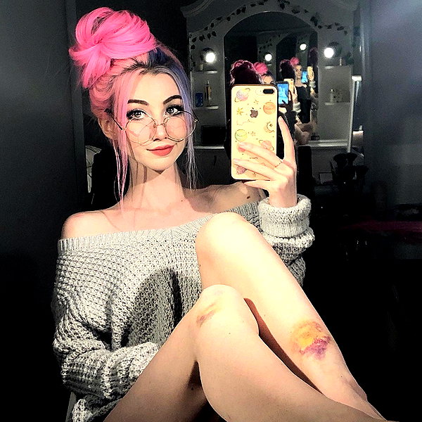 danielle.mercedie instagram image archive image