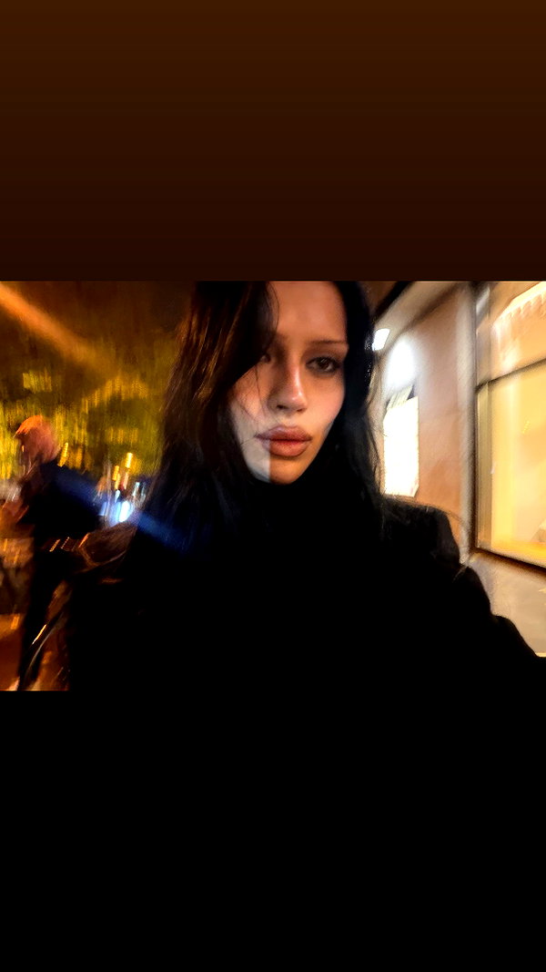 karolinaawasik instagram image archive image