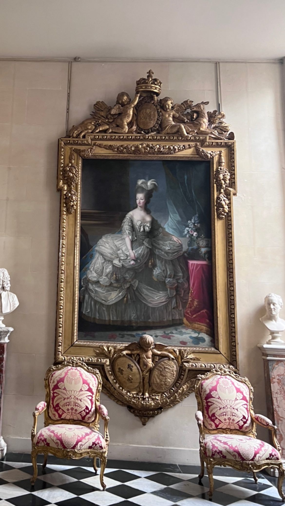 leonanaomii instagram image archive image