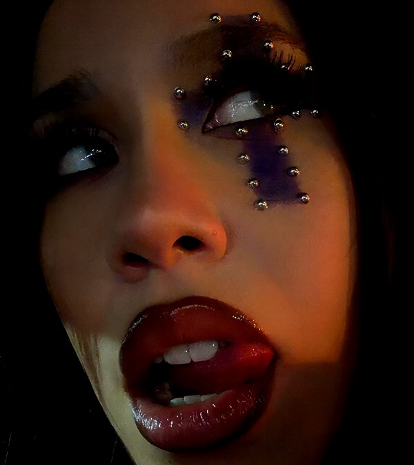 vanessa.julienne instagram image archive image