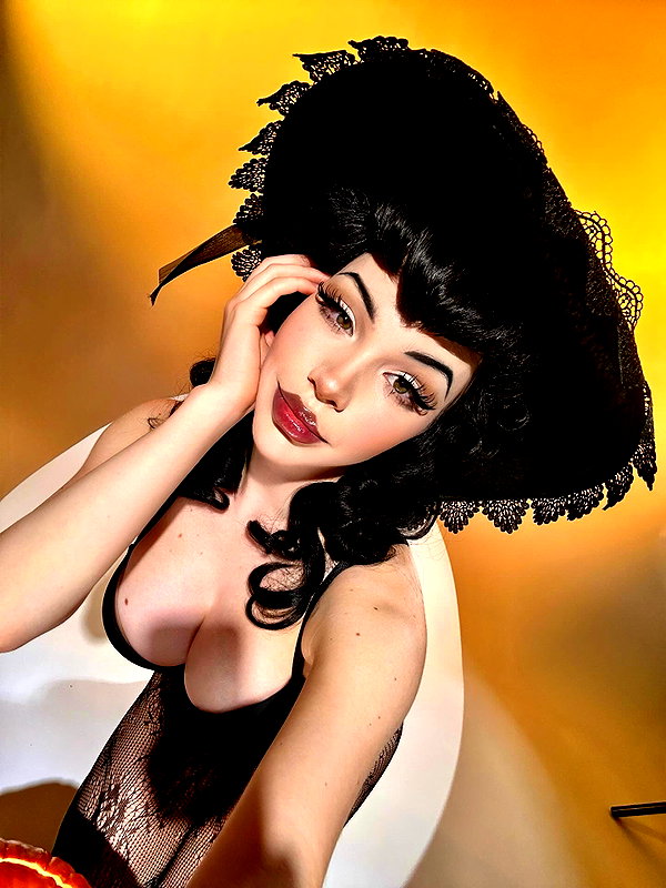 alicedelish instagram image archive image