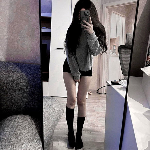 metallic_smack instagram image archive image