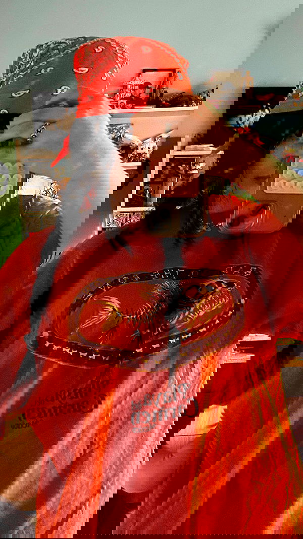 feelbetterinmysweater feelbetterinmysweater archive image