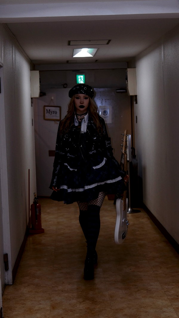 alina_thedoll instagram image archive image