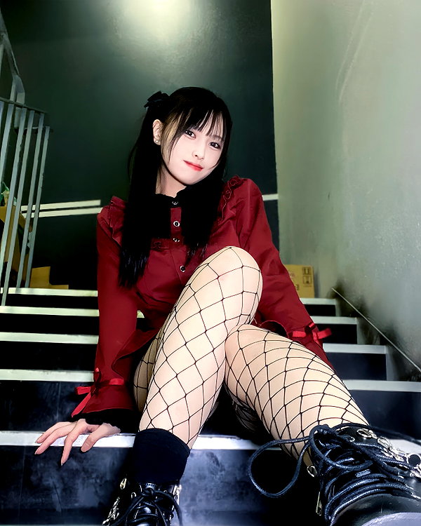 yamikumo_leisa instagram image archive image