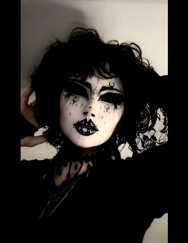 darkblueyoshii instagram image archive image