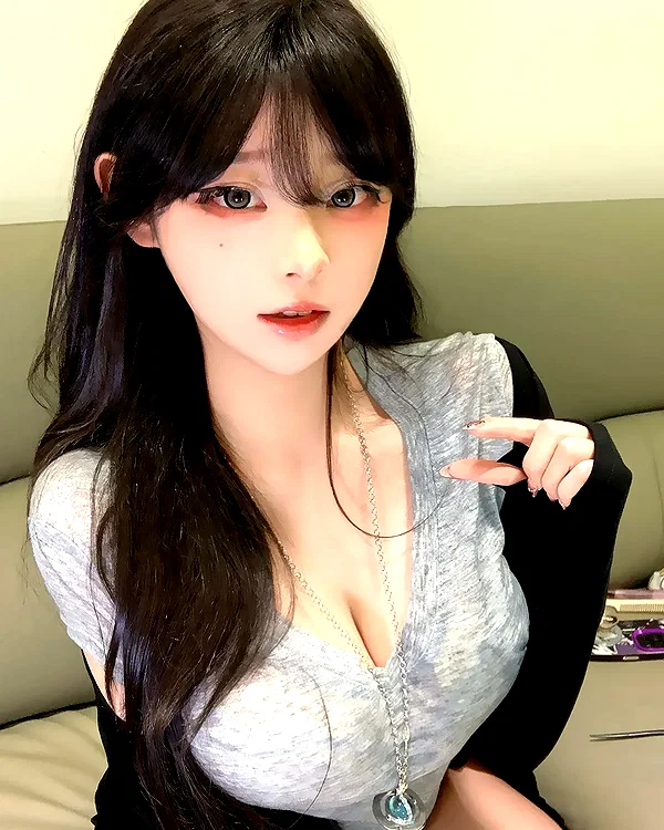 yingyinng_ instagram image archive image
