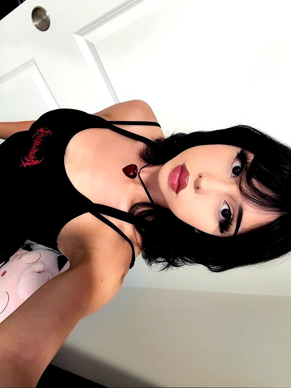gothosm instagram image archive image