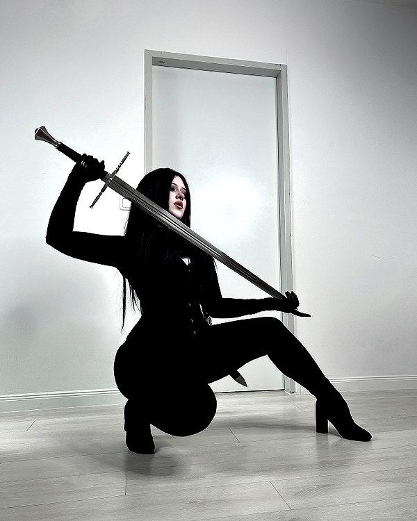 andasrose instagram image archive image