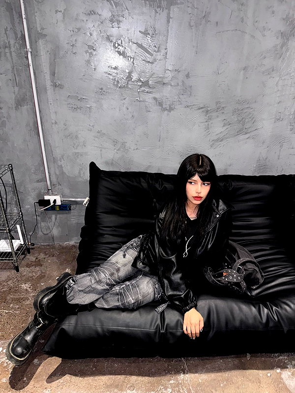 connie.01j instagram image archive image