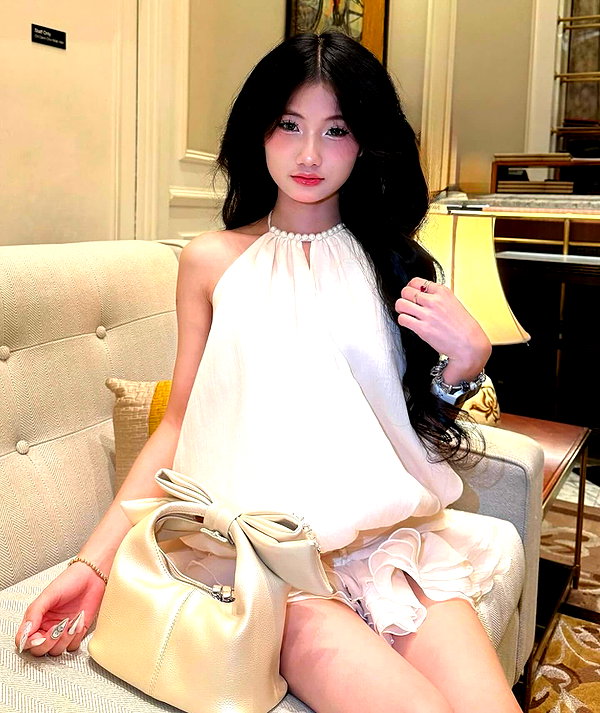 lyhythuedoxinh instagram image archive image