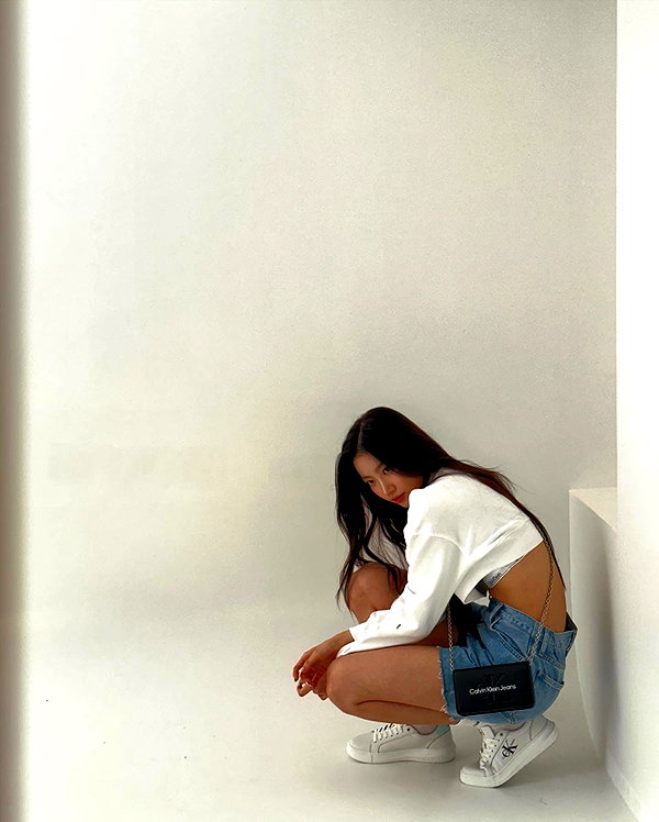 zuhazana instagram image archive image