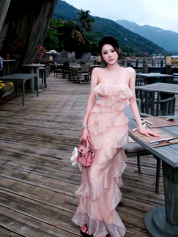 lyhythuedoxinh instagram image archive image
