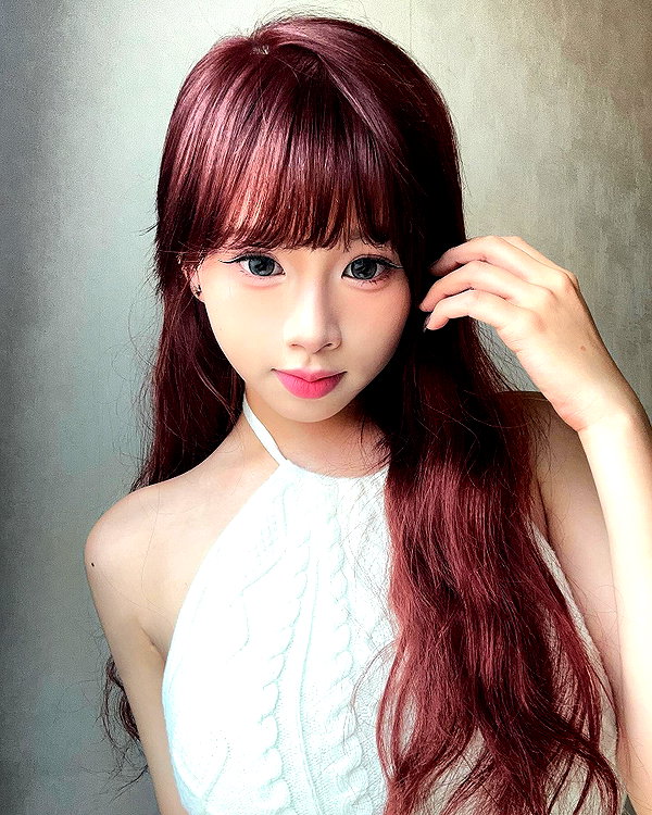 e.shao_417 instagram image archive image