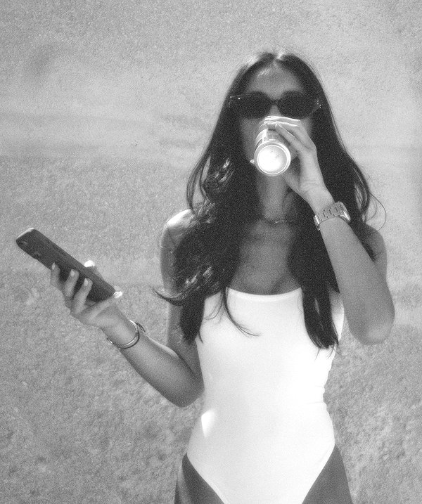zoeliss instagram image archive image