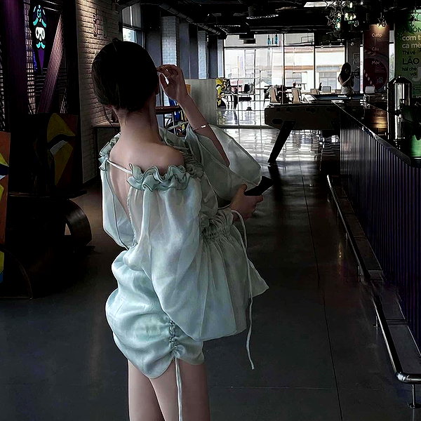 lyhythuedoxinh instagram image archive image
