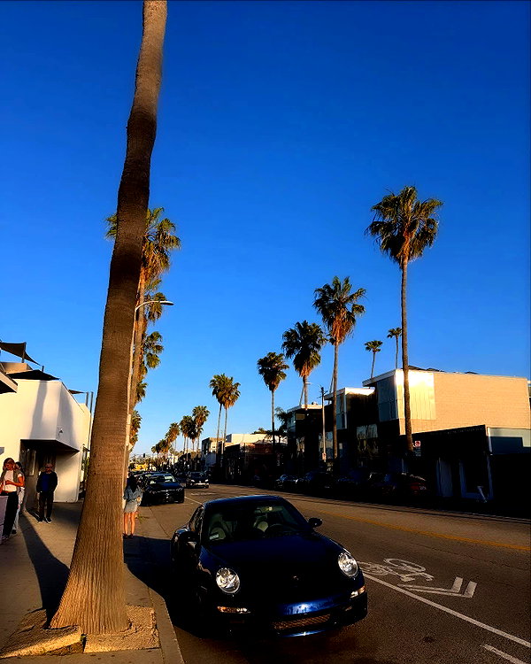 maya.keyy instagram image archive image