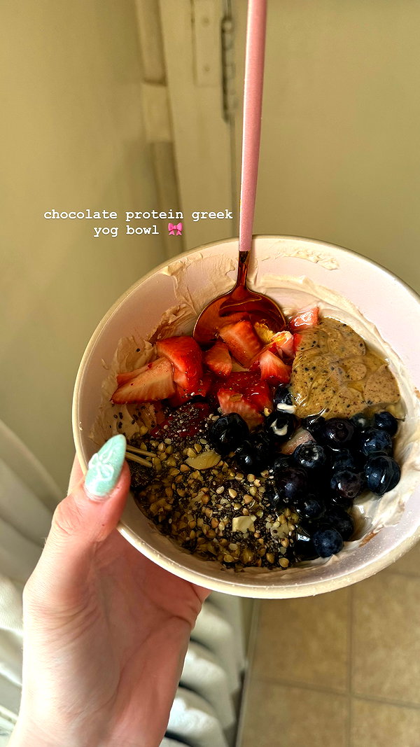 1uvgabi instagram image archive image