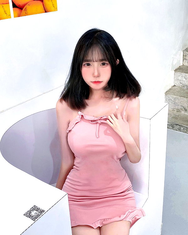nnxinn_ instagram image archive image