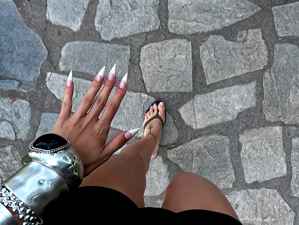 karolinaawasik instagram image archive image