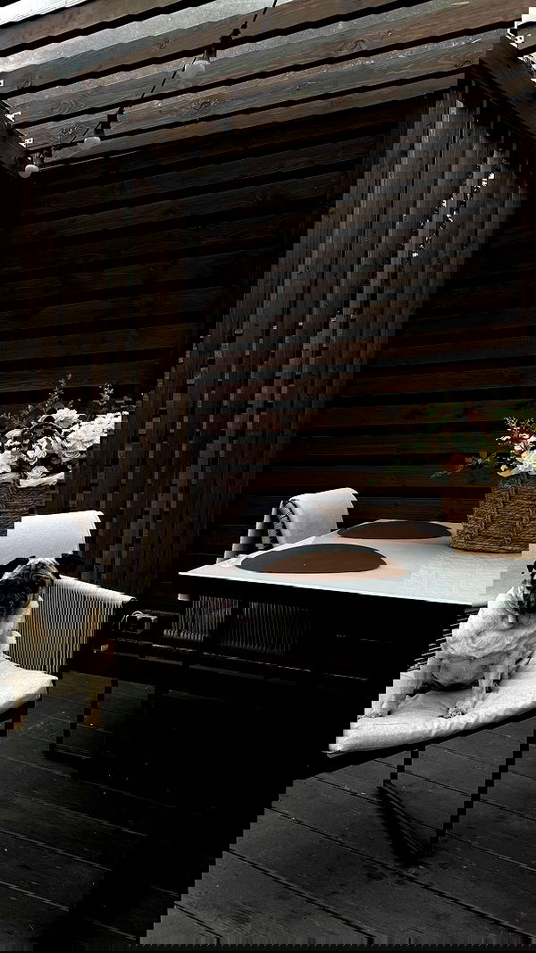 nyityam nyityam archive image