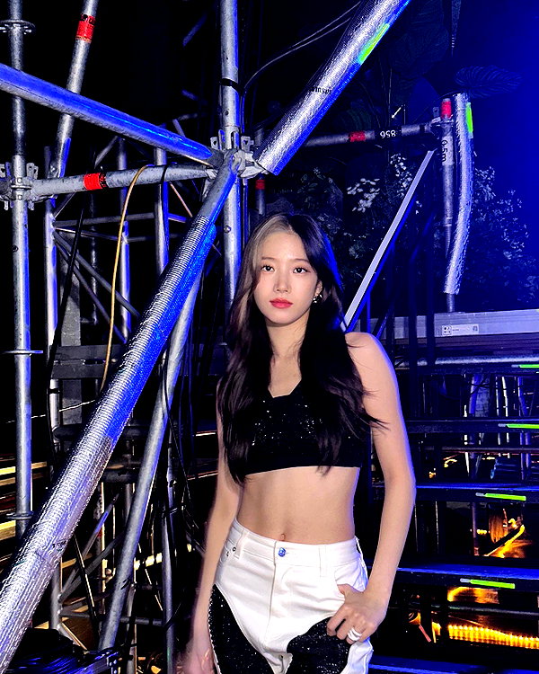 zuhazana instagram image archive image