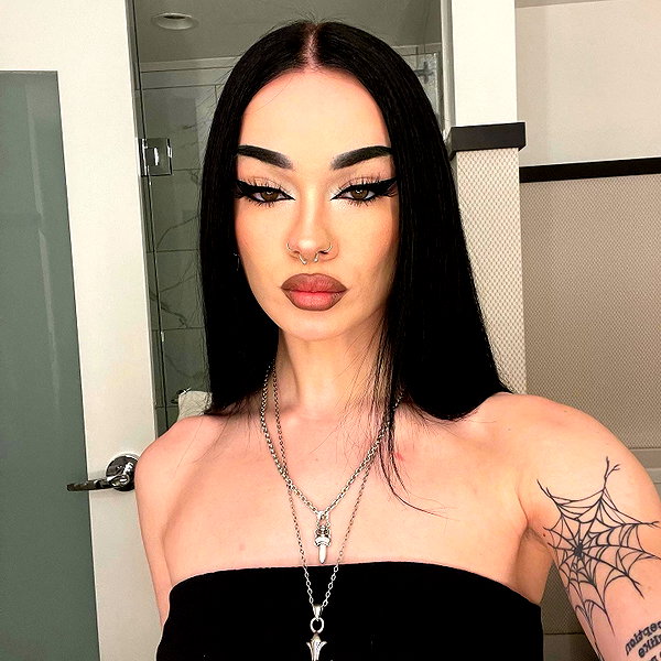 gabs.z.x instagram image archive image
