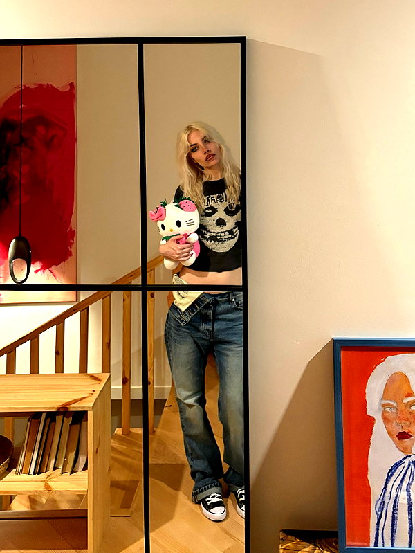 anya4everr instagram image archive image