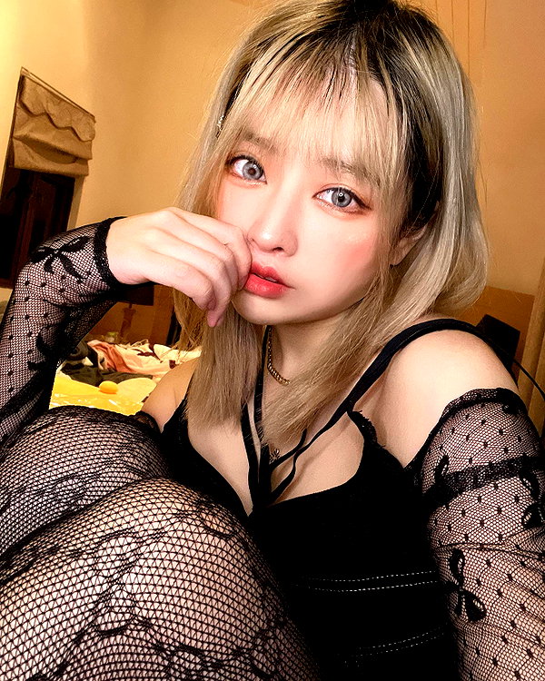 erokochiba instagram image archive image